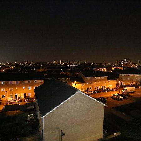 Lovely View 2 Beds 2 Bath Apartment, London Luaran gambar