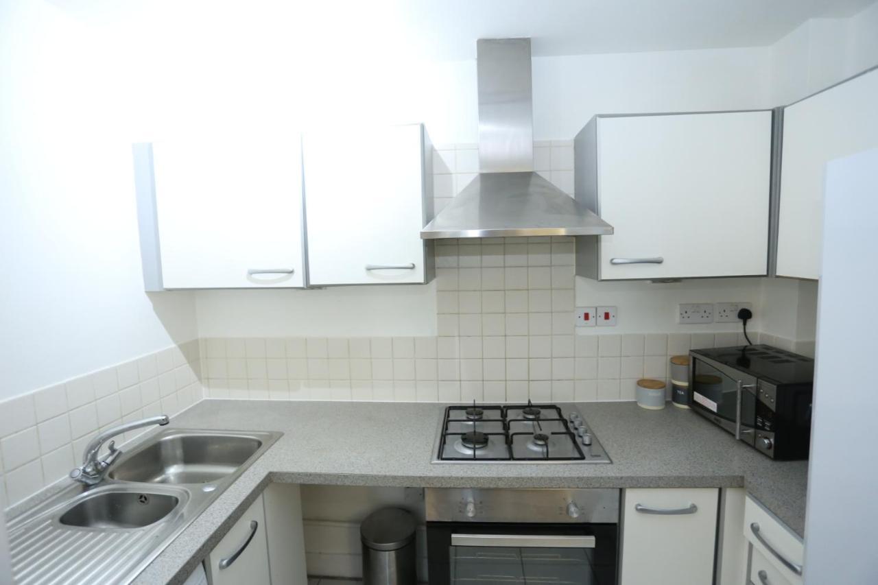 Lovely View 2 Beds 2 Bath Apartment, London Luaran gambar