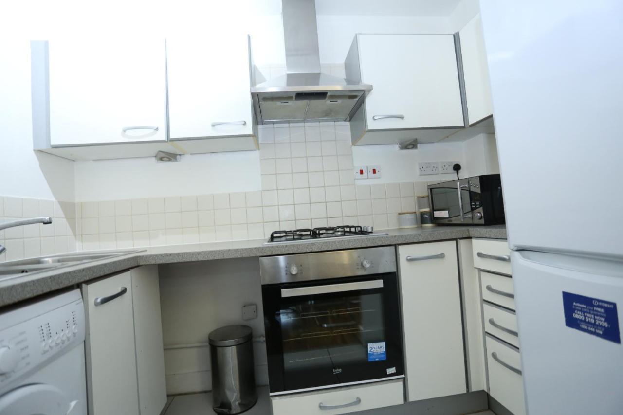 Lovely View 2 Beds 2 Bath Apartment, London Luaran gambar